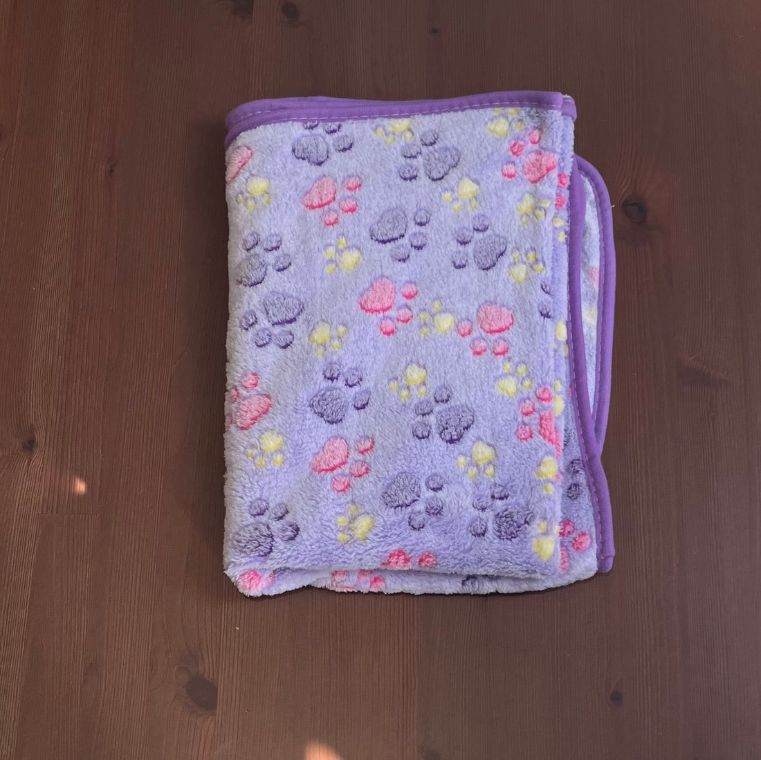 Lot de 3 couvertures douces à motifs pattes